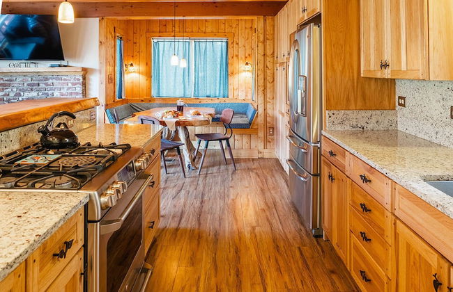 Red House - Minutes to Shaver Lake! - Foto 7