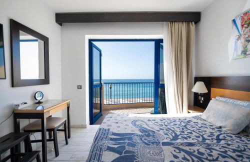 Apartamentos Playa Feliz - Foto 26