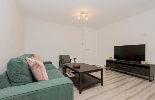 2BR with parking, Mill Hill, NW London, 10min Tube - Foto 1