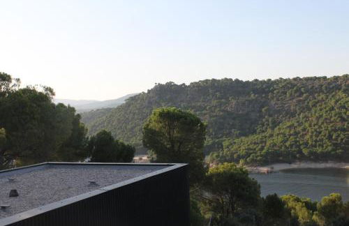 Casa rural Lakeland con vistas al Pantano de San Juan - Foto 24