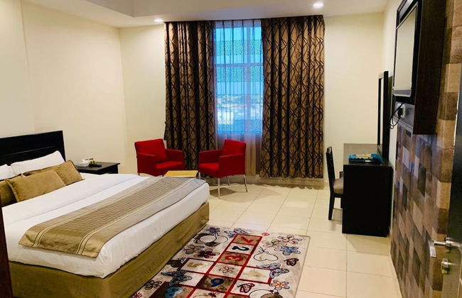 Mira Suites AlBasateen - Photo 8