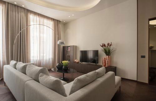 Sant'Ambrogio Luxury Apartment R&R - Photo 24