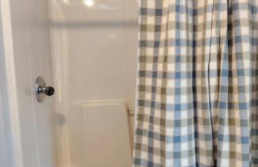 Authentic Cottage on Lake George - Foto 10