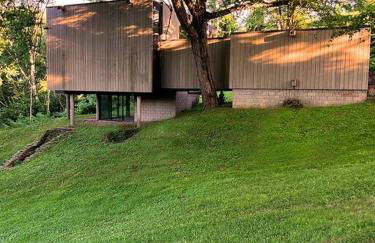 Swanky Mid-Modern Century-5 Decks-90 inch 4K Screen - Foto 31