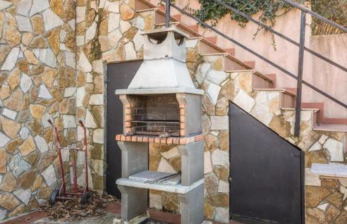 2 Bedroom Nice Home In Puig Ventos - Foto 11