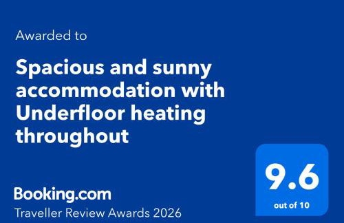 Spacious and sunny accommodation with Underfloor heating throughout - Photo 16