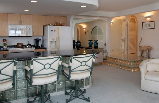 Polo Beach - CoralTree Residence Collection - Photo 14