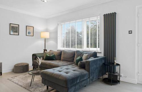 Modern & Stylish 2 Bed Home in Whitehaven - Photo 1