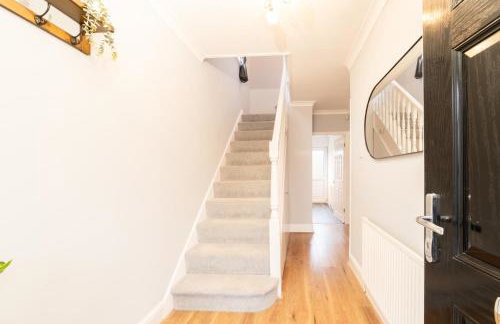 Modern 3-bed, Garden, Fast WiFi, Family, Contractors - Foto 42