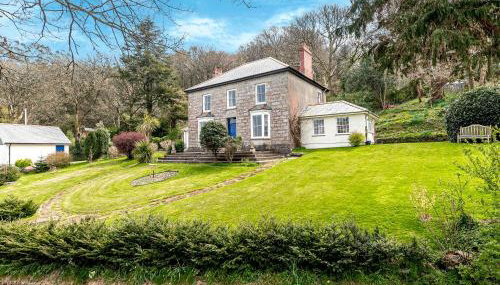 Gweek House - Photo 2