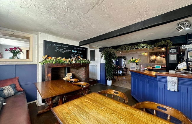 Courtyard Rooms - Studio - Double Bed - Wifi - Photo 11