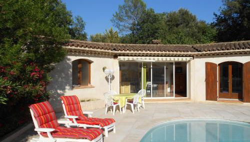 VILLA AVEC PISCINE PRIVATIVE et EXCLUSIVE avec PARKING - Foto 2