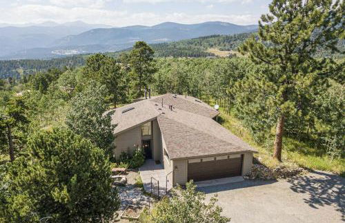 Mountain Views and Hot Tub Airy Forest Escape! - Foto 30