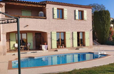 Studio-mezzanine dans villa - Foto 2