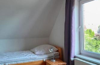 Apartment direkt am Kanal by Interhome - Foto 5