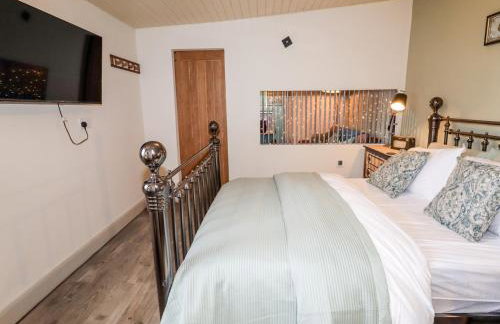 The Shearer's Hut - Photo 12