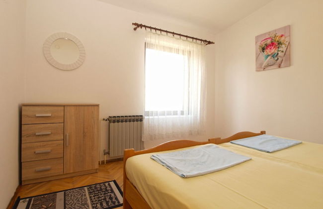 Apartment 1669 - Photo 13