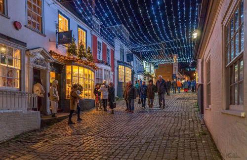 Stylish Cottage with Quay and River View - Foto 2