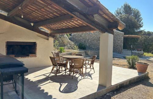 Bastidon provençal entièrement rénové et climatisé - Foto 33