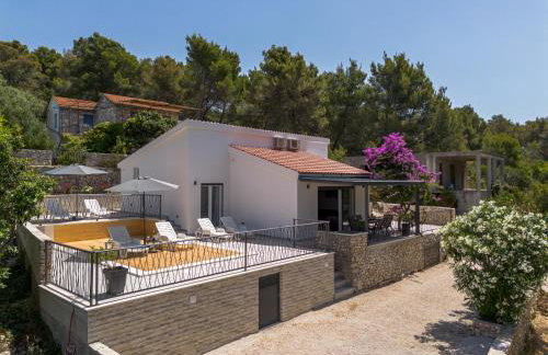 Villa Mala Smišna Poolside Paradise by the Sea - Photo 13