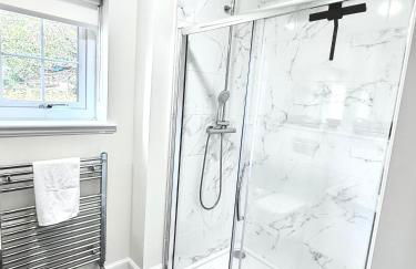 Picturesque Tornagrain Apartment 2bed Free Parking WiFi - Near Inverness Airport - Photo 6