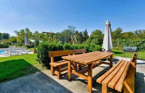 Amazing Home In Ivanska With Kitchen - Foto 14