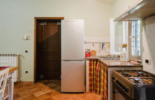 Rustic House near Lucca With Private Parking and Garden! - Foto 11