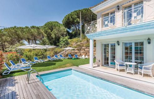 5 Bedroom Amazing Home In Cabrils - Foto 13