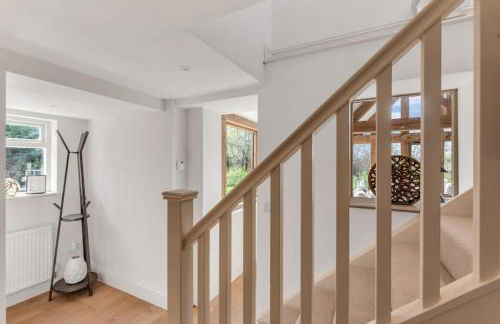 Honeysuckle Cottage - Hot Tub Packages Available - Photo 25