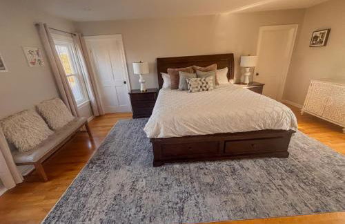 7BR Estate with Htd Pool Near Gillette, World Cup - Foto 9