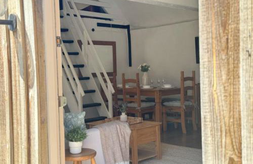 Family Cotswolds Cottage Farm Stay - The Smythy - Foto 13