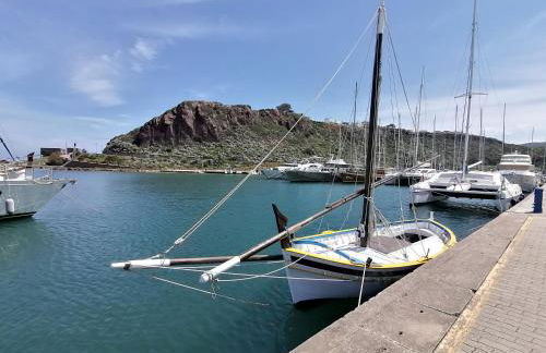 “CIELO E MARE”, CASETTA NEL CUORE DEL BORGO ANTICO / “SKY & SEA”, CHARMING IN THE HEART OF OLD VILLAGE - Foto 39