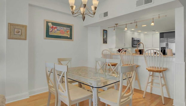 401 A Shipwatch by Avantstay Beachfront Condo w/ Community Pool Access! - Foto 5, Interior