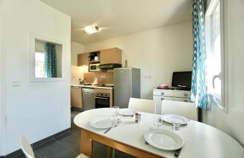 Cabane aux étoiles -piscine-golf à 50m - Foto 21