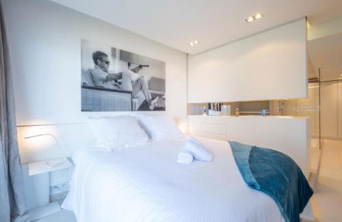 Elegant 3-Room Apartment with Terrace Pool & Island Views - Foto 26