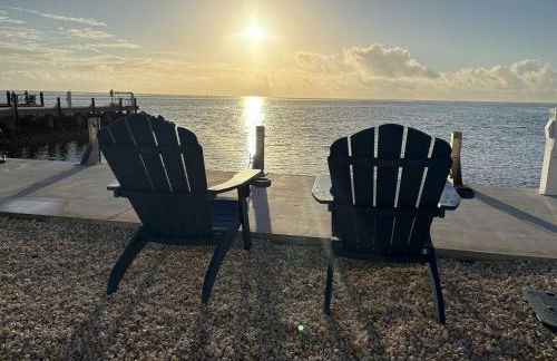 Oceanfront Islamorada Townhome with Dock and Pool - Foto 16