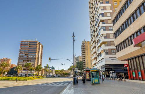 C09 Roomy Luminous 5 Bedroom in Town - Foto 26