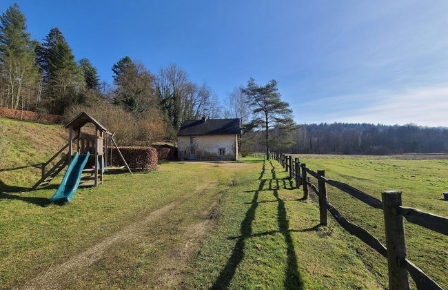 Lovely Holiday Home in Orval With Garden - Photo 27