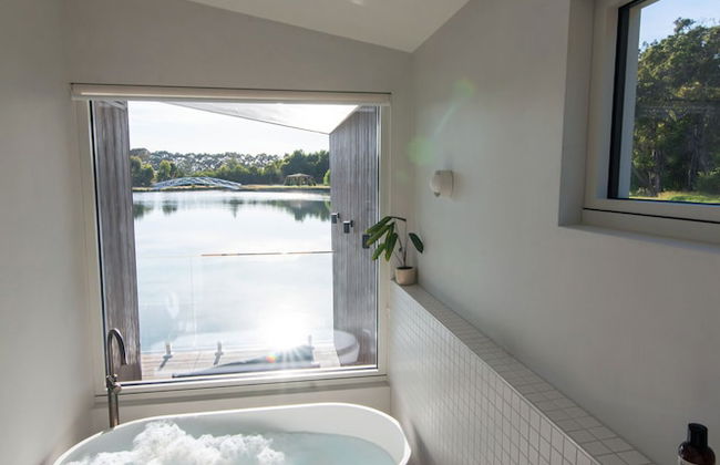 Edge Luxury Villas - Photo 29