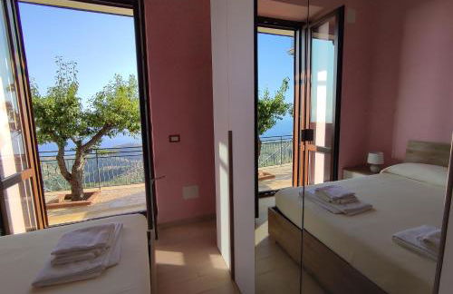 Il Ciuffo: ampia casa panoramica con parcheggio. - Foto 27