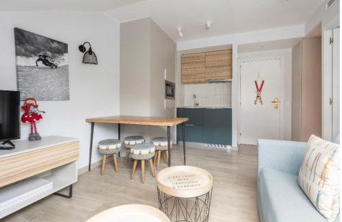 CHIC HUMARALET, pie de pistas, free parking - Foto 2