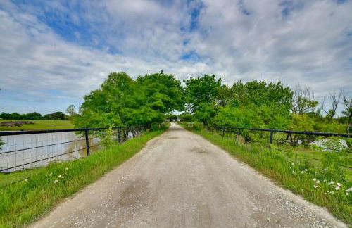 Private Pool Pilot Point Home on 45 Acres - Foto 37