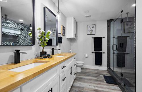 Dallas Family Fun Haus with Pool and Massive Game Room - Foto 24