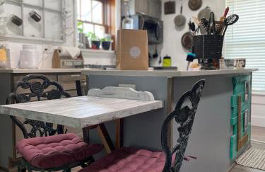 Pet Friendly Graham 2 Bedroom Home Christmas 365 at The Mistletoe Farm - Foto 8