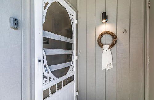 First Floor Condo - Walking distance to beach and pools! - Foto 34