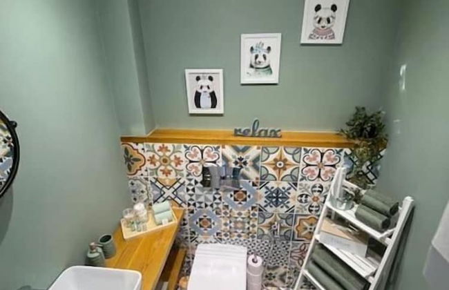 Varna Top Center Luxury One-bedroom Apartment - Photo 19