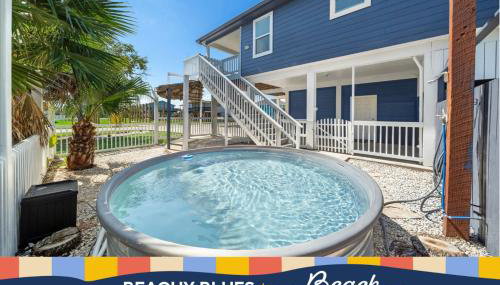 Beach Cottage with Soaking Pool and Outdoor Oasis - Photo 1