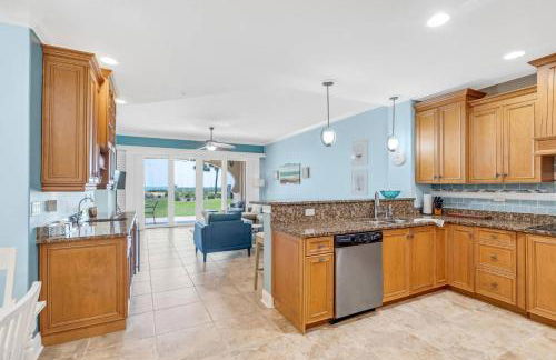 Oceanside Luxury Condo | Flagler Beach - Foto 12