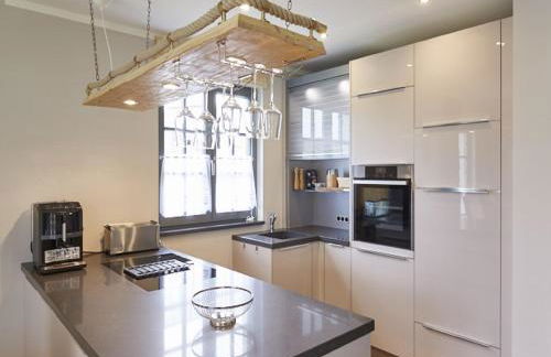 Reetland am Meer - Premium Reetdachvilla mit 3 Schlafzimmern, Sauna und Kamin E15 - Foto 5