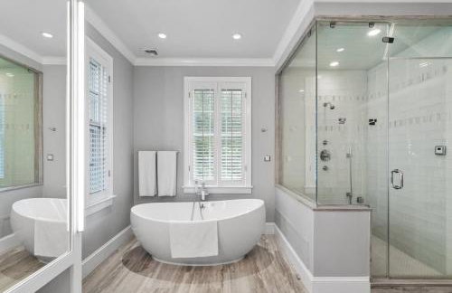 Luxury Princeton Estate Pool, Hot Tub, Sleeps 20 - Photo 26
